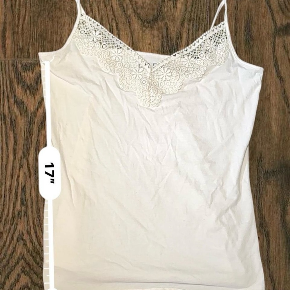 White Vintage-Inspired LOFT Tank Size M - Picture 5 of 7